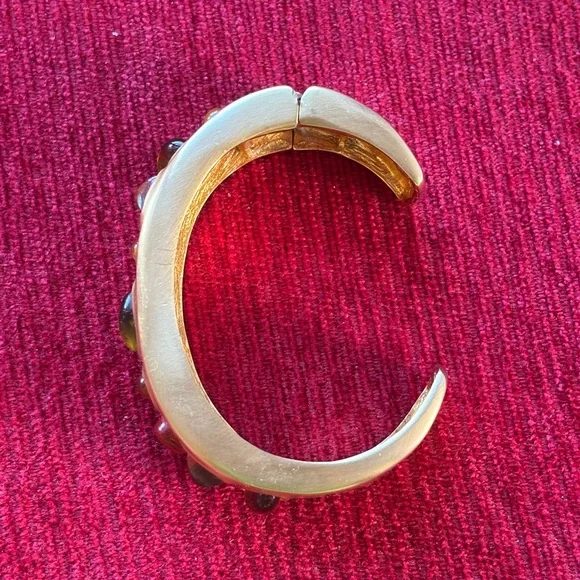 Les Bernard Vintage Gold Gripoix Hinge Bangle - Picture 7 of 9